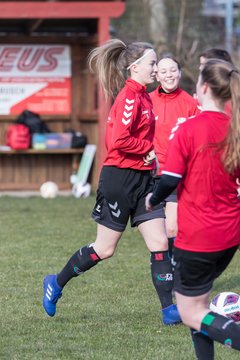 Bild 48 - F Rot Schwarz Kiel - SV Henstedt Ulzburg 2 : Ergebnis: 1:1